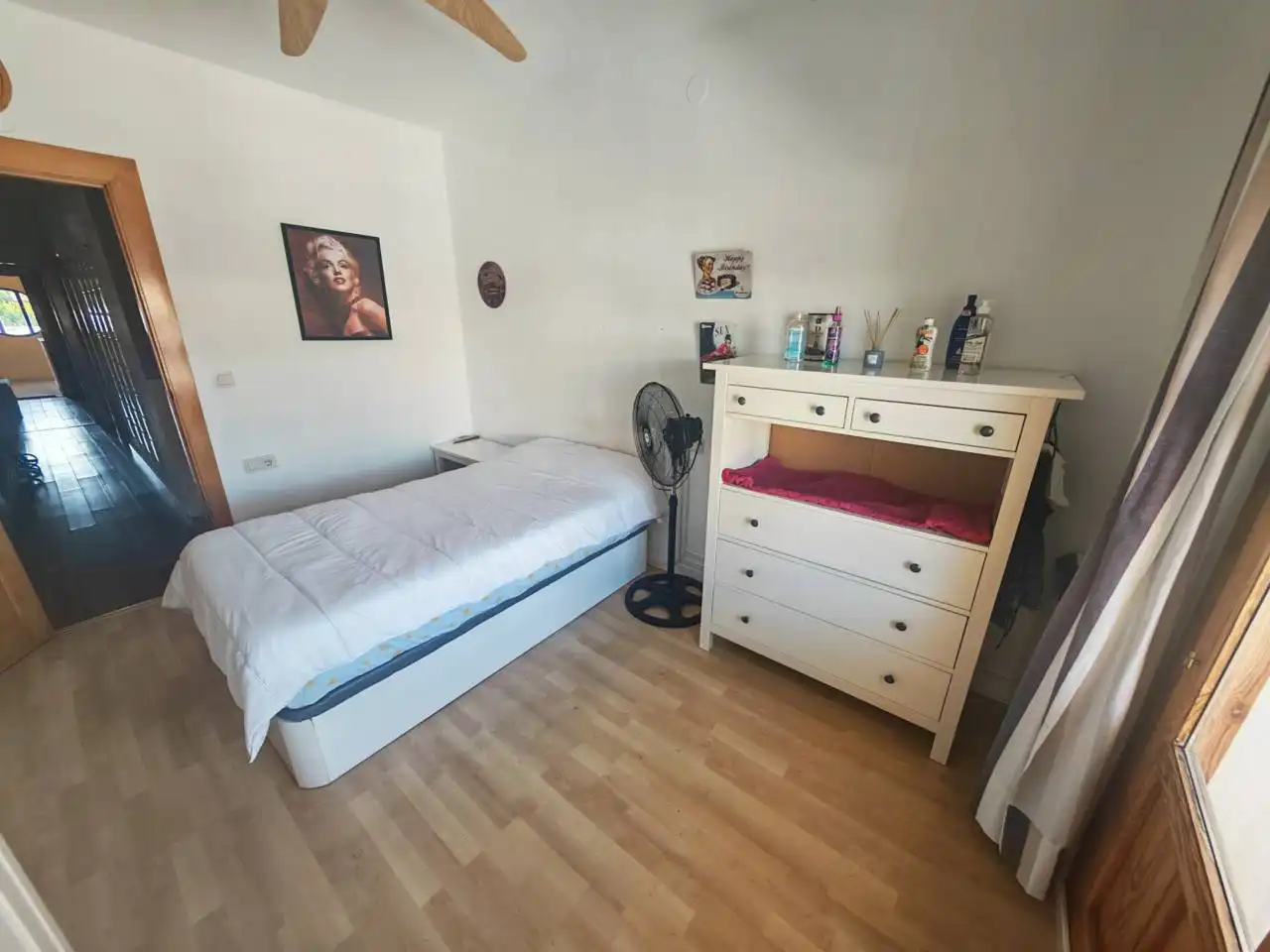 Habitación de Piso en venta en Huétor Tájar con Aire acondicionado, Calefacción y Parquet