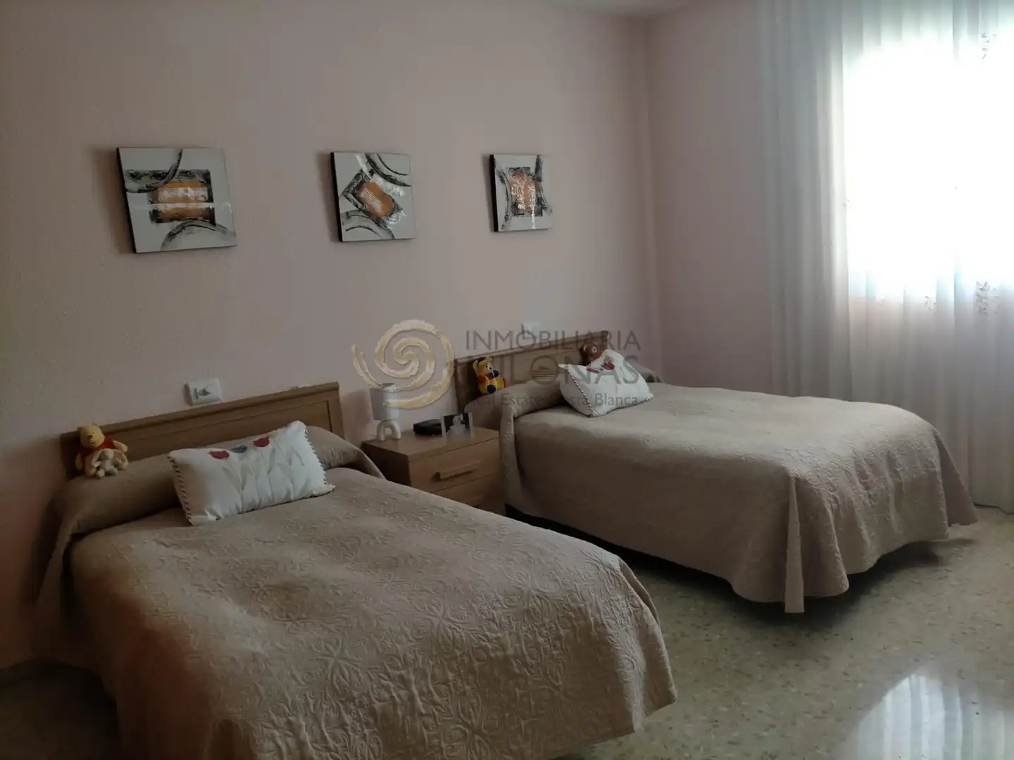 Dormitori de Casa o xalet en venda en Benidorm amb Jardí privat, Terrassa i Traster