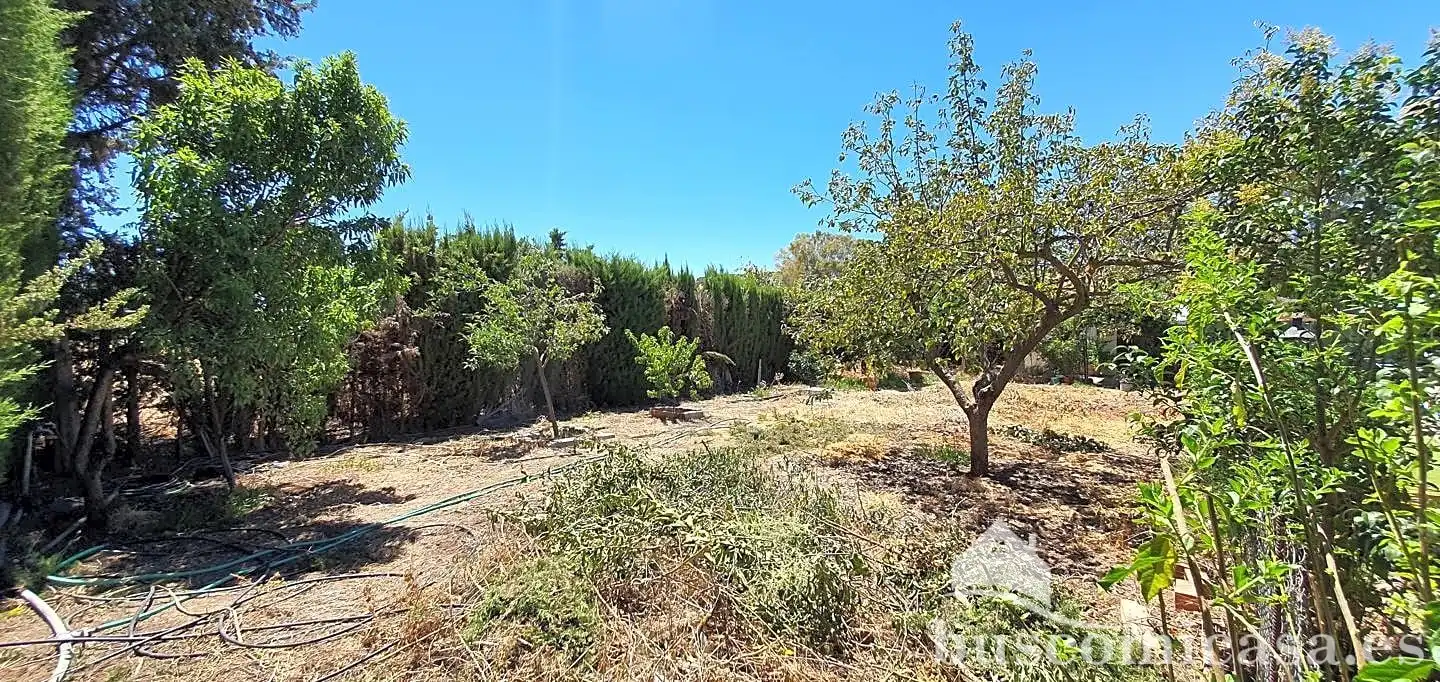 Casa o xalet en venda en Linares amb Aire condicionat, Calefacció i Jardí privat