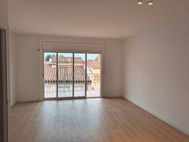 Piso en Alquiler en Carrer Ramon Berenguer en Banyeres