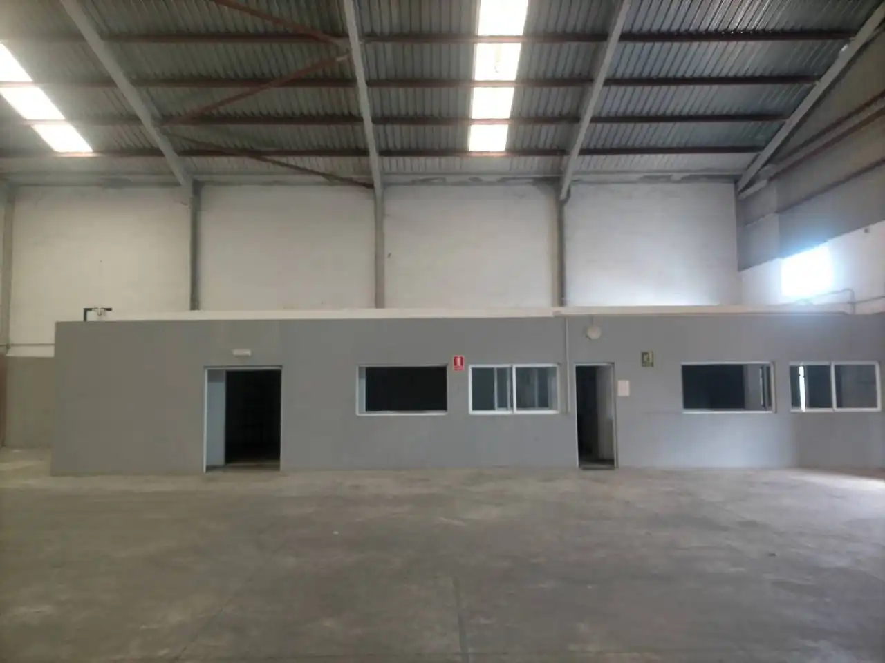 Nave industrial de alquiler en Sollana