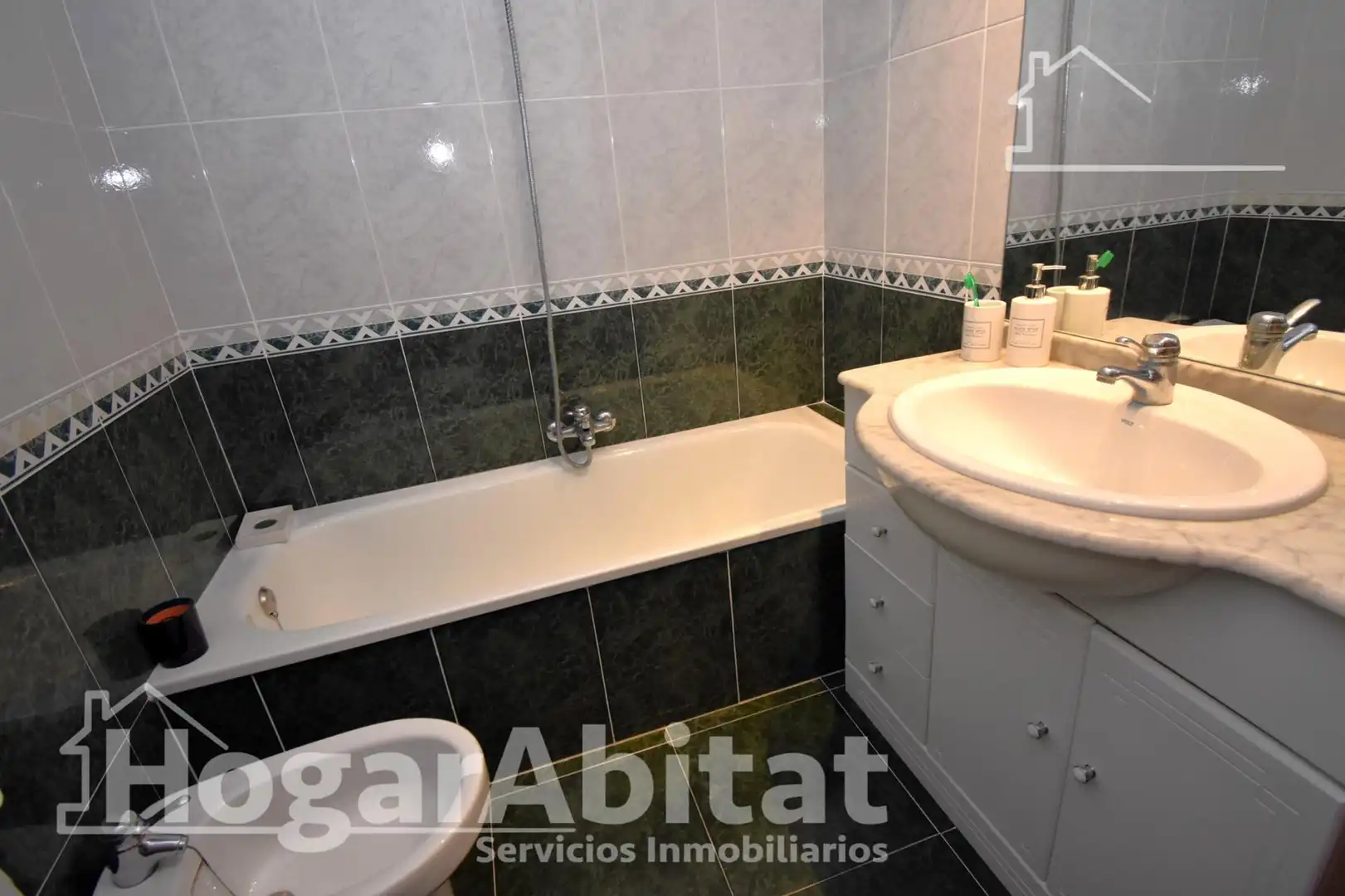 Bathroom of Attic for sale in Beniparrell  with Air Conditioner, Heating and Terrace