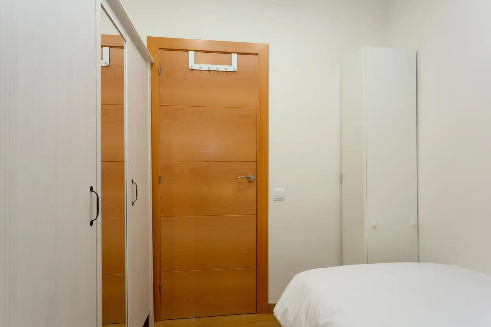 Bedroom of Flat for sale in Barcelona  with Air Conditioner, Heating and Parquet flooring