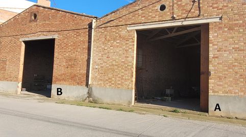 Foto 2 von Fabrikhallen zur Miete in Sant Jordi, Bell-lloc d'Urgell, Lleida