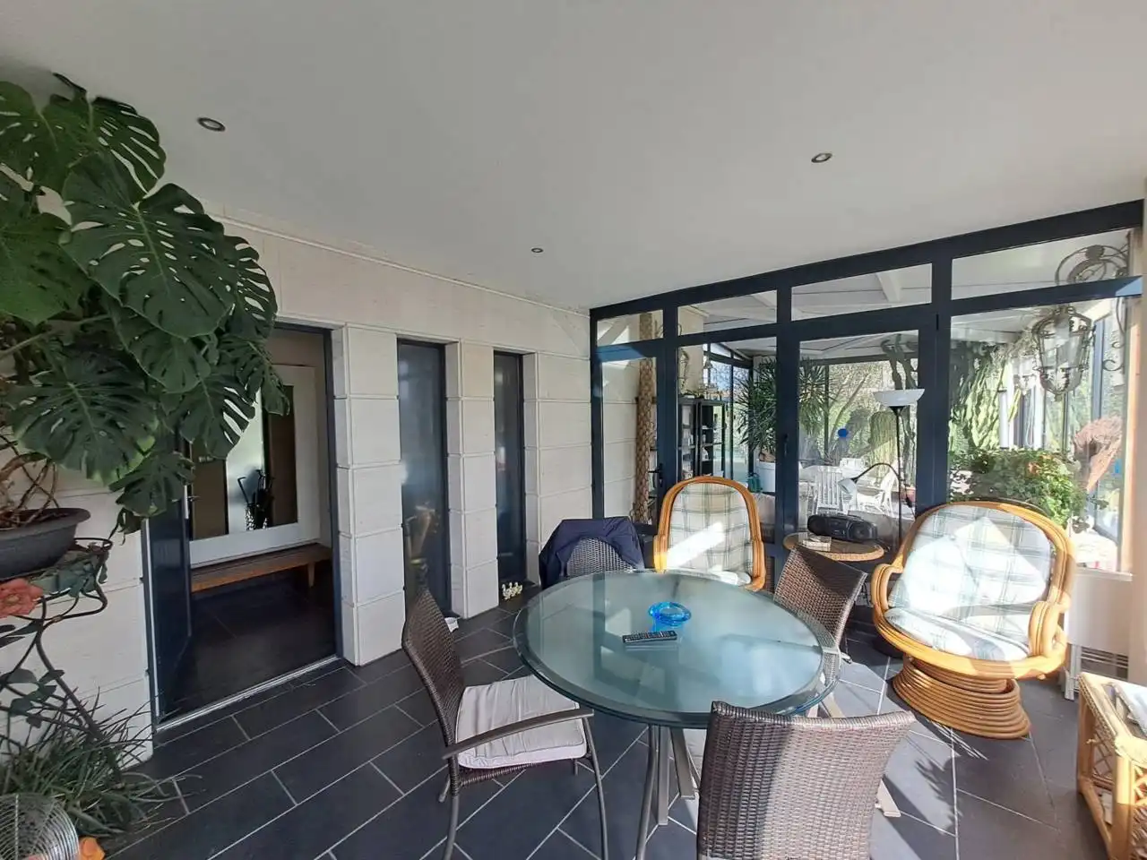 Terraza de Casa adosada en venta en Castrillo del Val con Calefacción, Jardín privado y Parquet