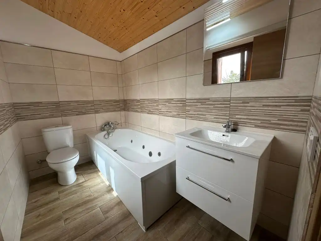 Baño de Finca rústica de alquiler en Sencelles con Terraza y Piscina