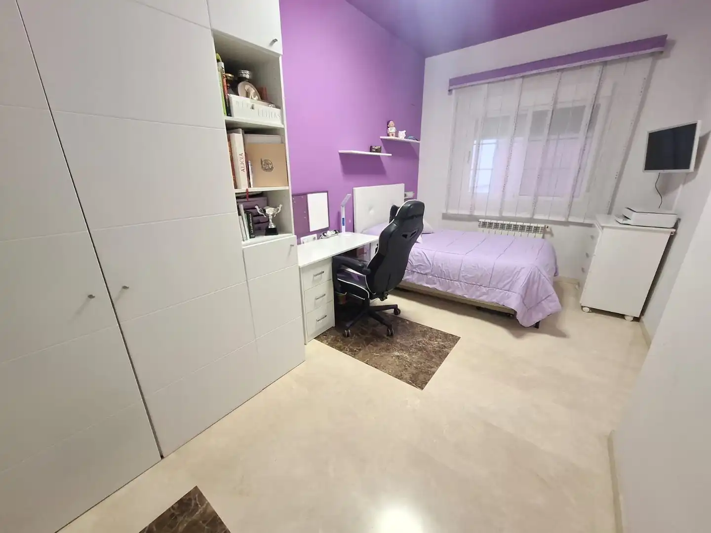Bedroom of Houses for sale in Valencia  with Air Conditioner, Heating and Terrace