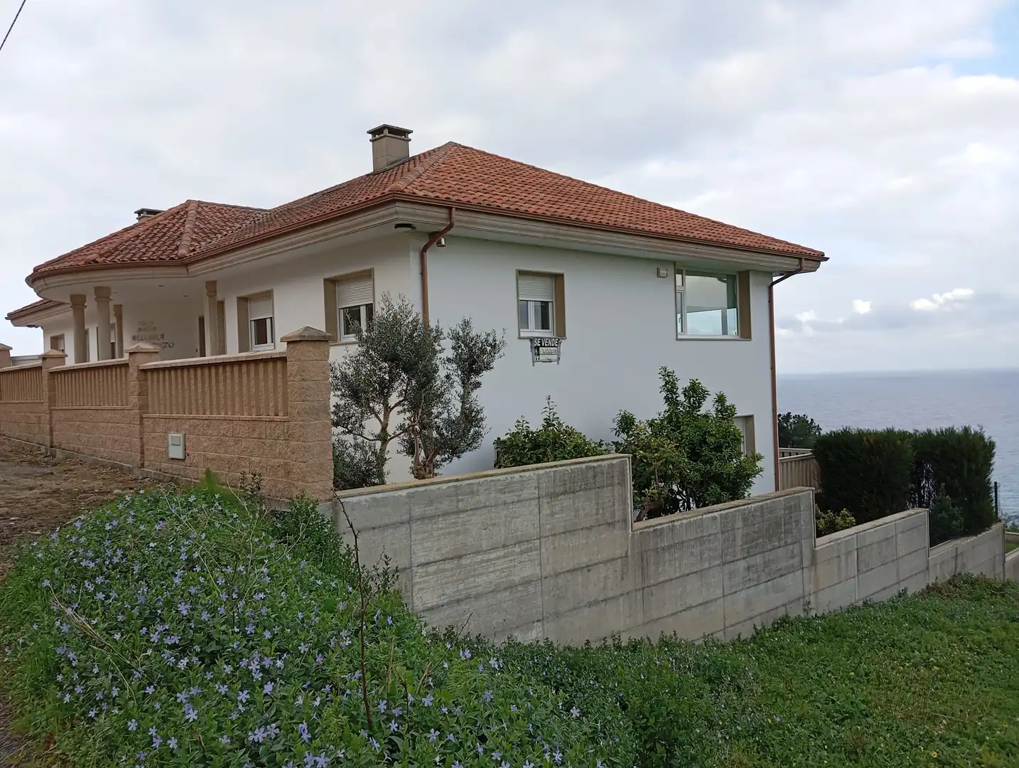 Exterior view of Houses for sale in Carballo  with Heating, Furnished and Oven