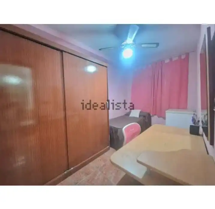 Habitación de Piso en venta en Sevilla