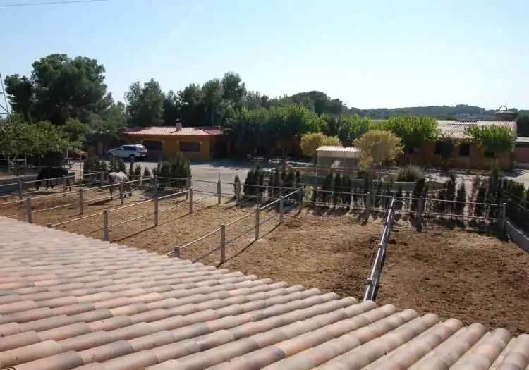 Jardí de Finca rústica en venda en Vilanova i la Geltrú amb Aire condicionat, Calefacció i Traster