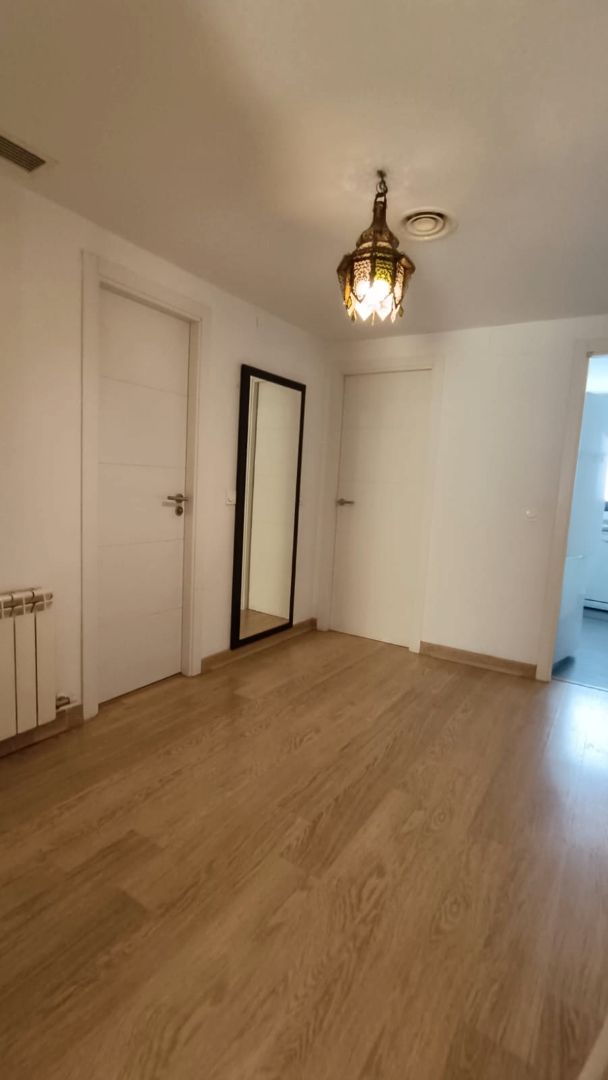 Bedroom of Flat to rent in Cájar  with Parquet flooring, Furnished and Oven