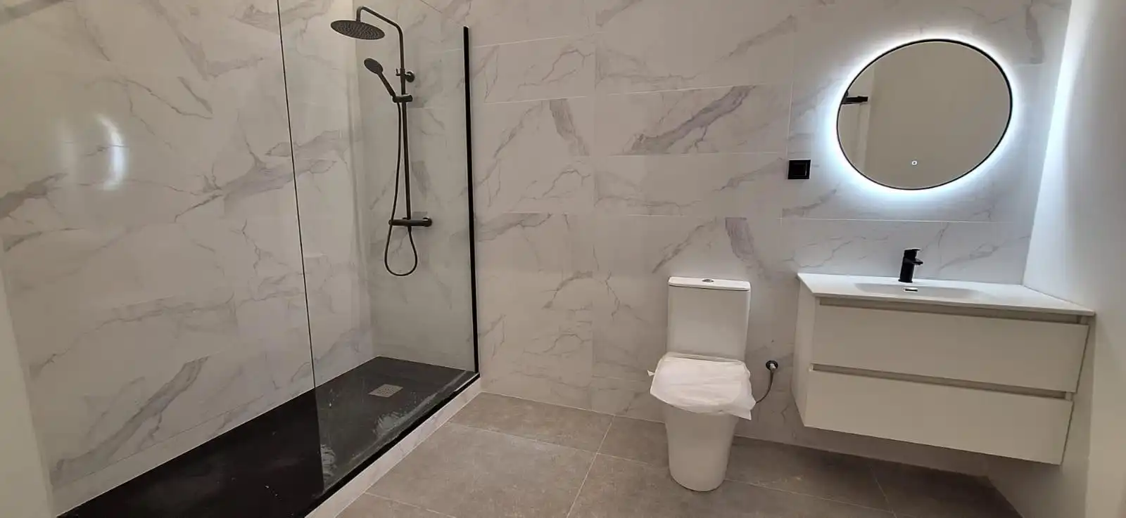 Flat for sale in Carrer SENTMENAT, Sol i Padris - Sant Oleguer