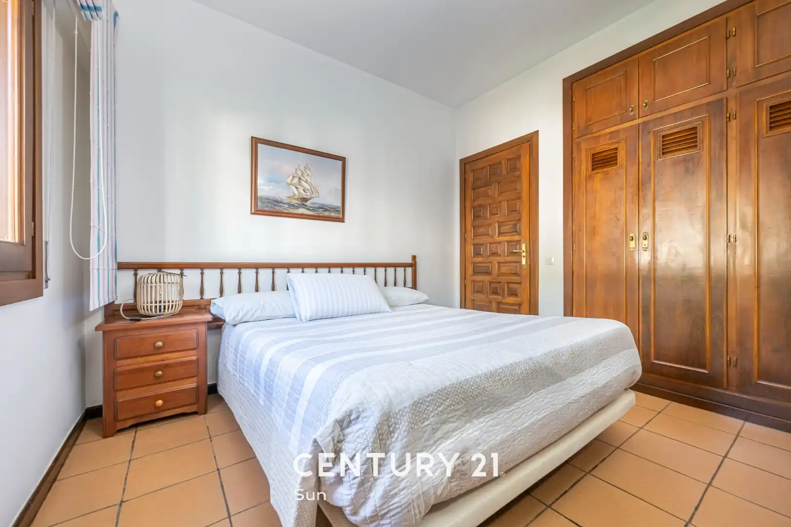 Schlafzimmer von Country house zum Verkauf in Marbella mit Privatgarten und Balkon