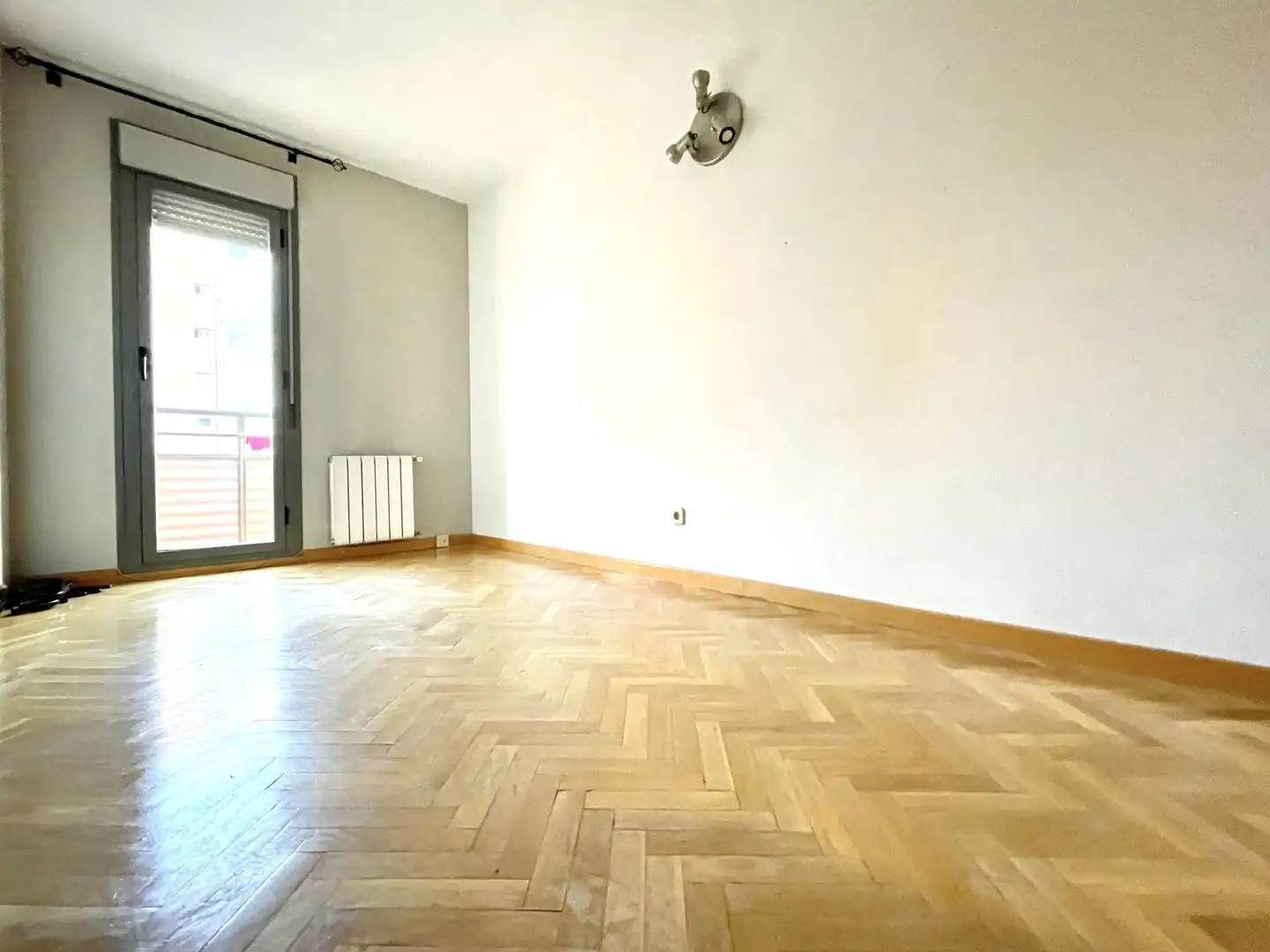 Flat for rent in NAVIA, Las Águilas