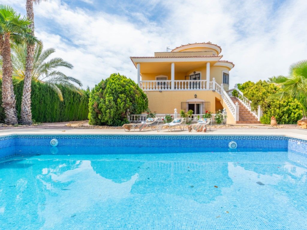 House or chalet for sale in Calle Limonita, 5, Valle del Sol
