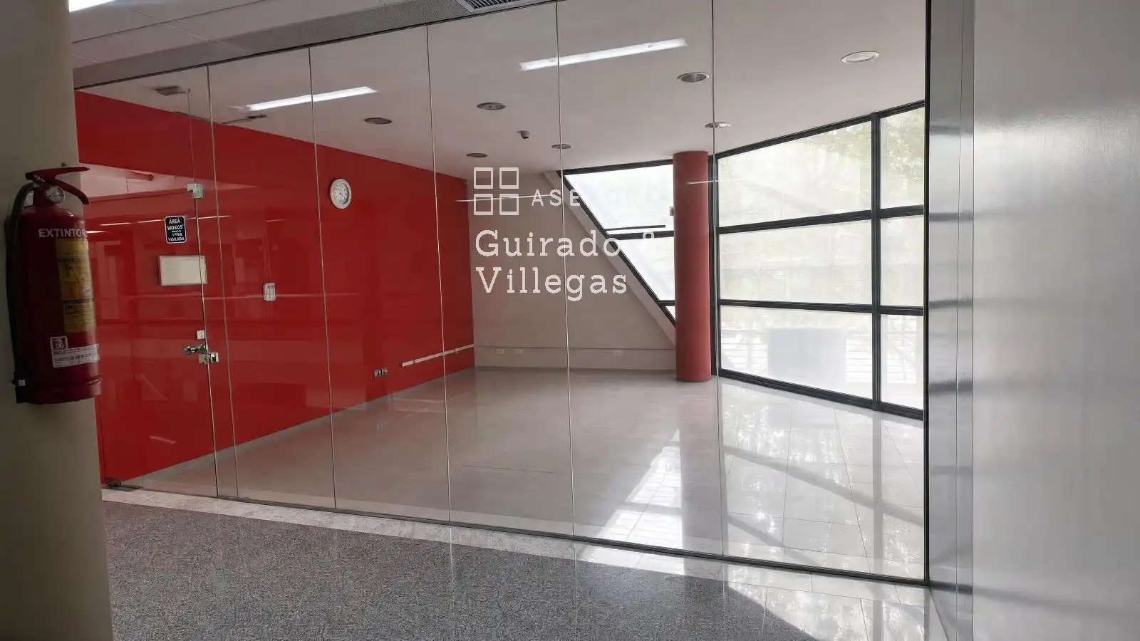 Local comercial en venda a Avenida Sant Ildefons, imagen 17
