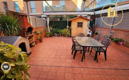 Terrasse von Einfamilien-Reihenhaus zum verkauf in Rubí mit Klimaanlage und Terrasse