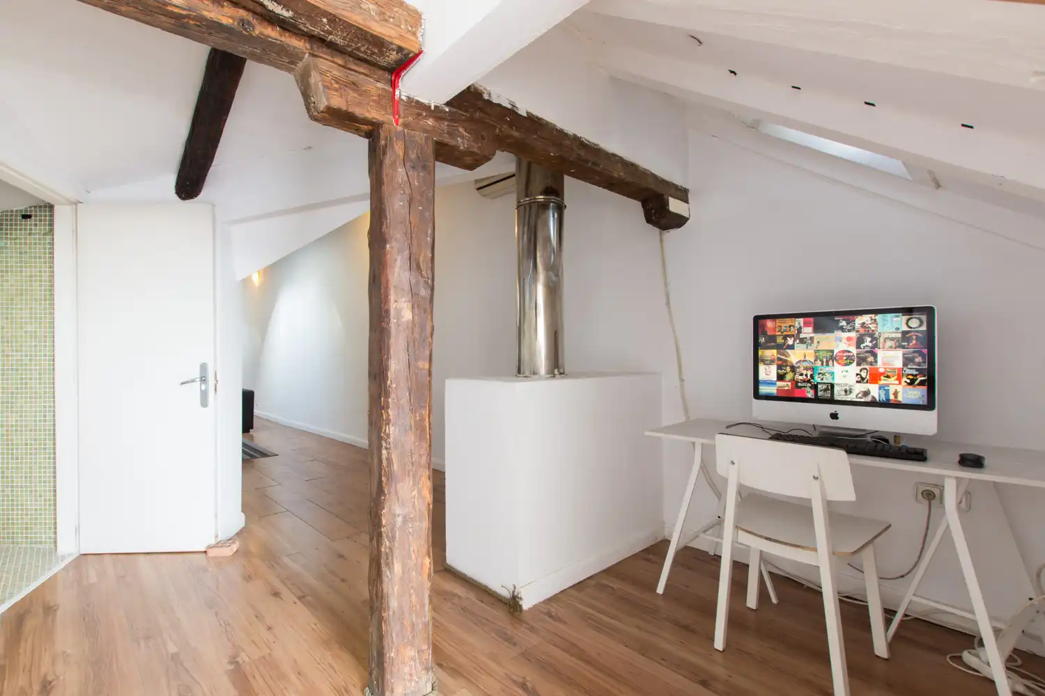 Wohnzimmer von Dachboden zum Verkauf in Madrid mit Klimaanlage, Heizung und Parkett