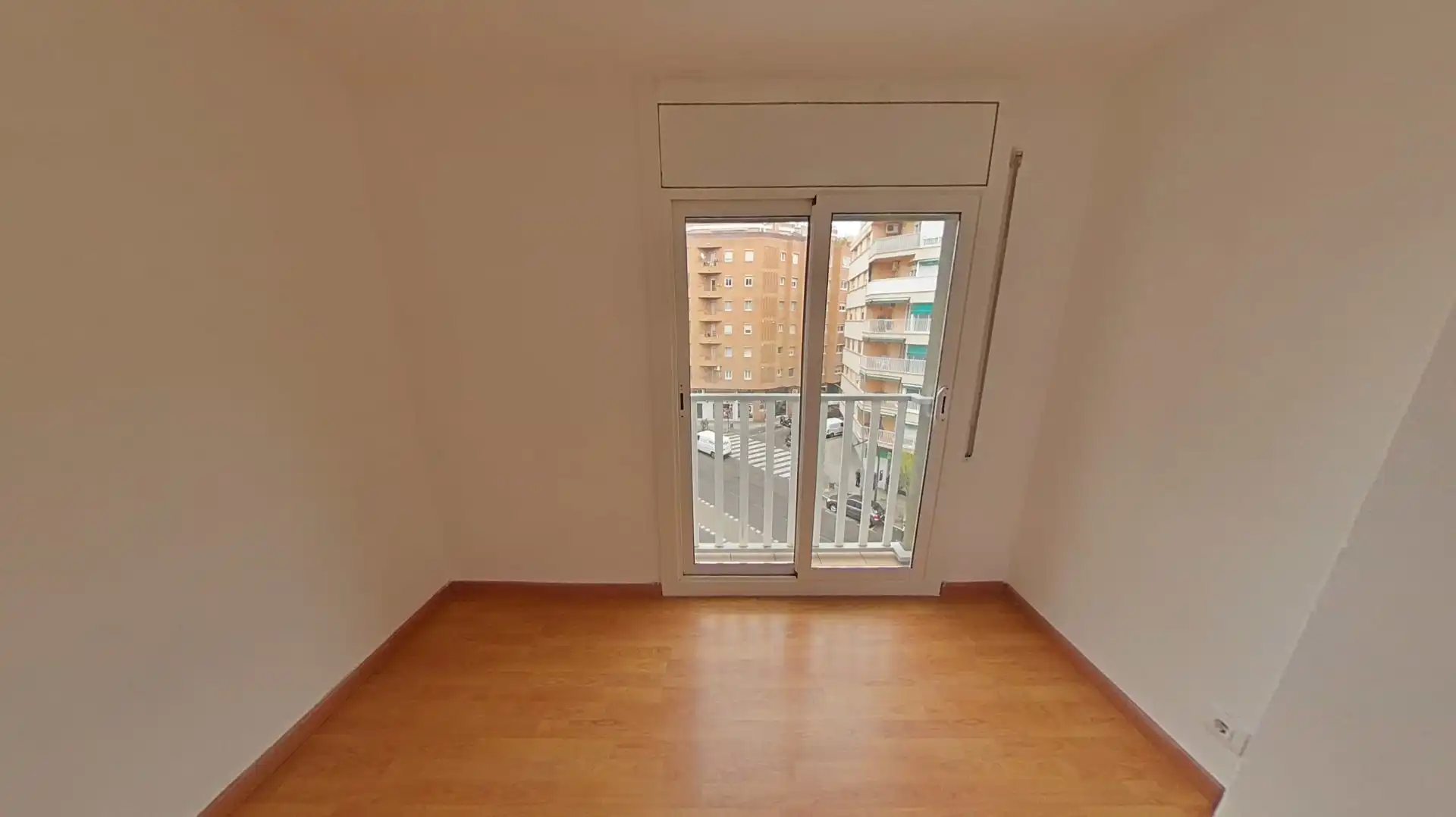 Bedroom of Flat for sale in Terrassa  with Heating