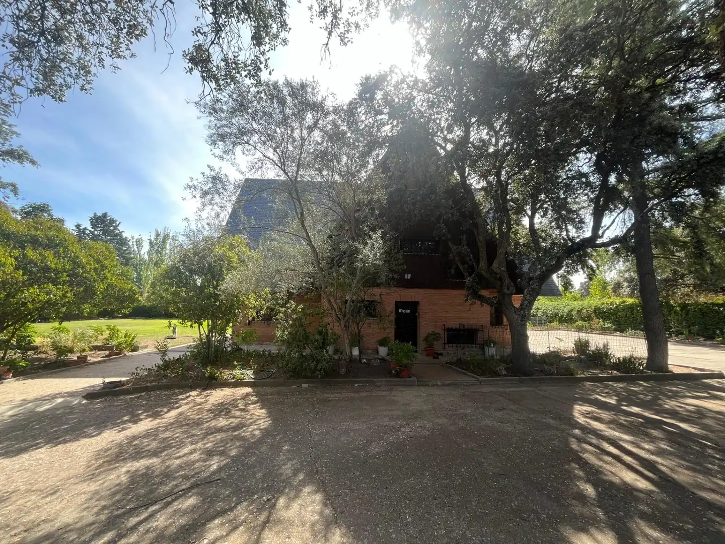 Exterior view of Houses for sale in Villanueva de la Cañada  with Heating, Swimming Pool and Balcony