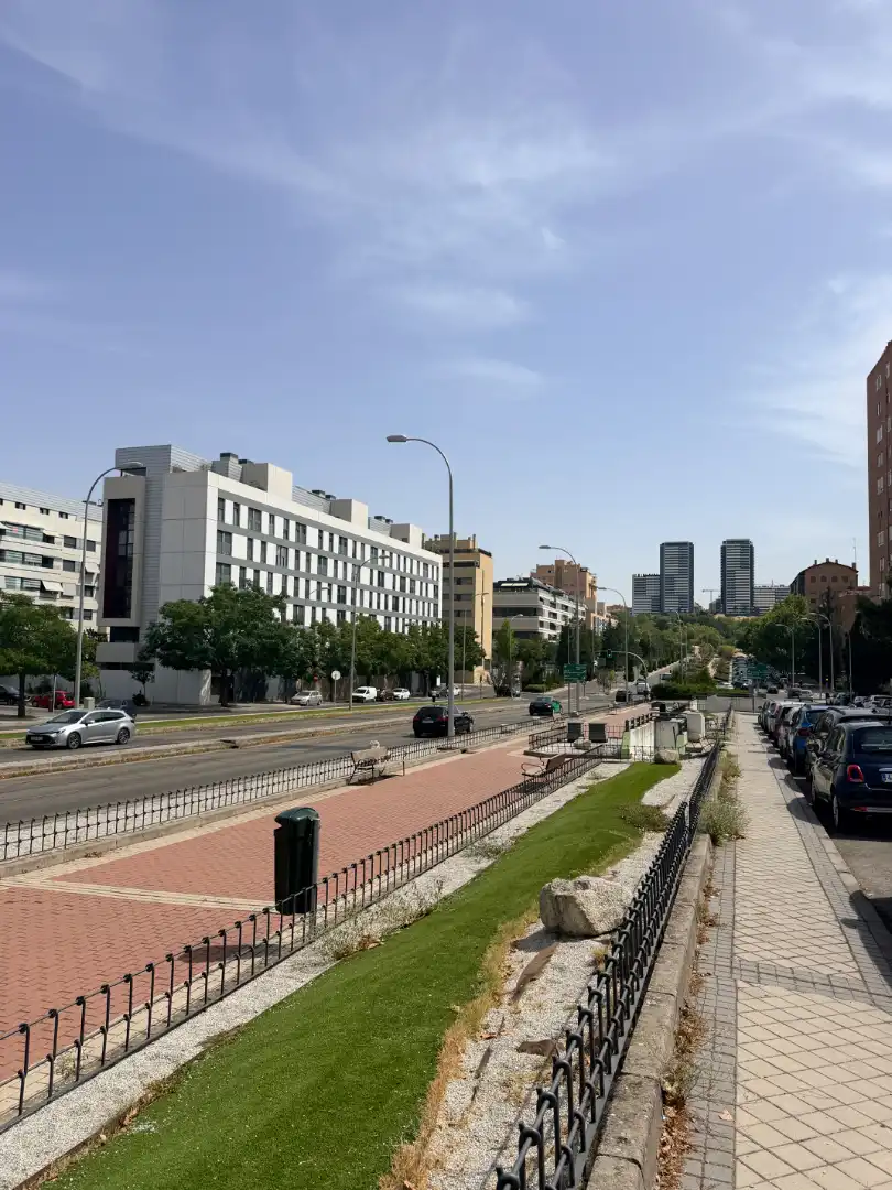Vista exterior de Piso en venta en Madrid con Aire acondicionado, Calefacción y Parquet