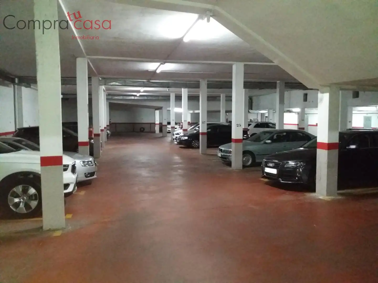 Parkplatz von Garage zur Miete in Segovia