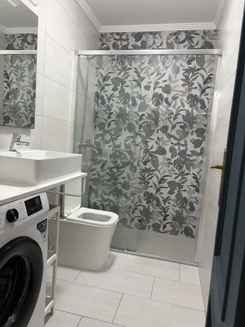Bany de Apartament en venda en Torrevieja amb Aire condicionat i Balcó