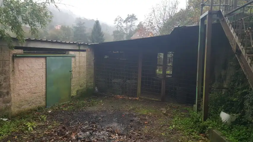 Vista exterior de Casa o chalet en venta en Pontevedra Capital  con Calefacción, Jardín privado y Terraza