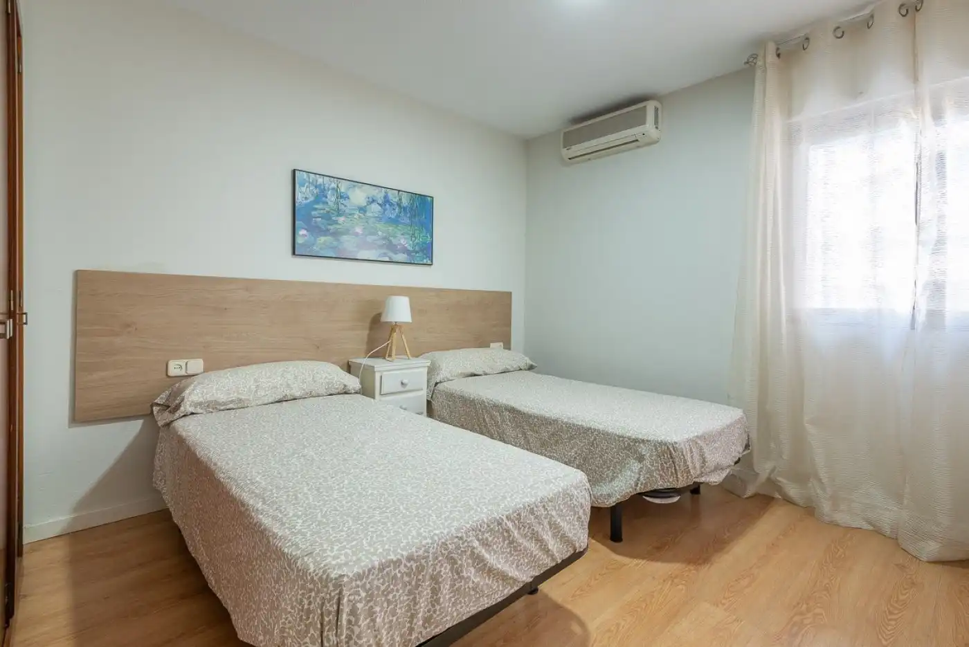Schlafzimmer von Wohnung zur Miete in Málaga mit Klimaanlage, Terrasse und Möbliert
