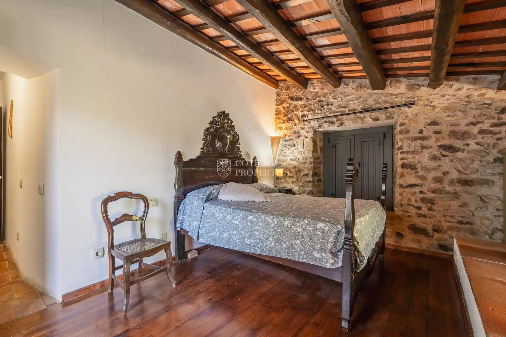 Bedroom of Country homes for sale in Foixà  with Air Conditioner, Private garden and Swimming Pool