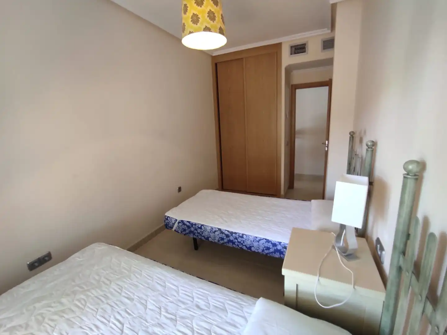 Flat for rent in Calle EIRE, Aguadulce Sur