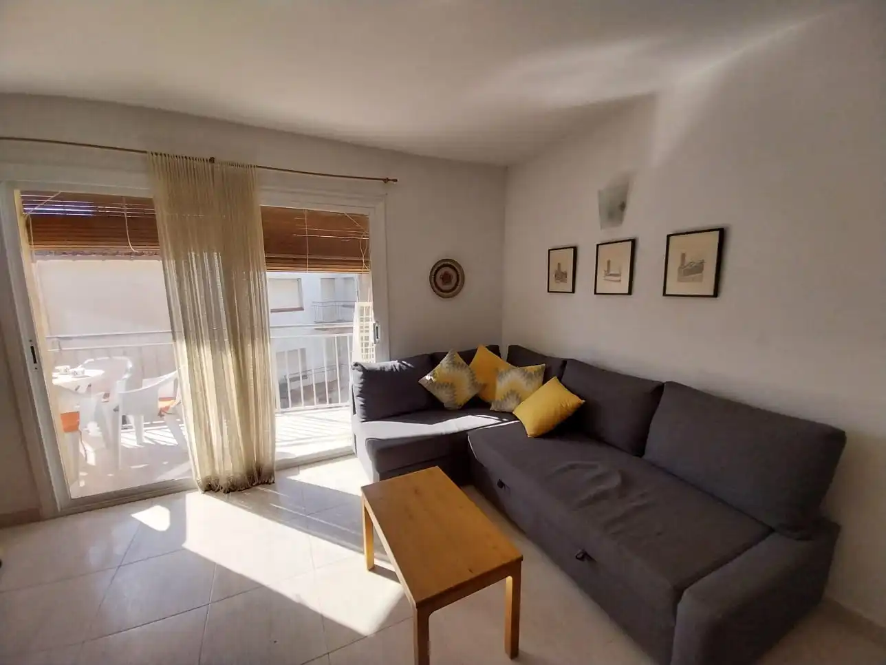 Wohnzimmer von Wohnung zum Verkauf in L'Estartit mit Möbliert und Balkon