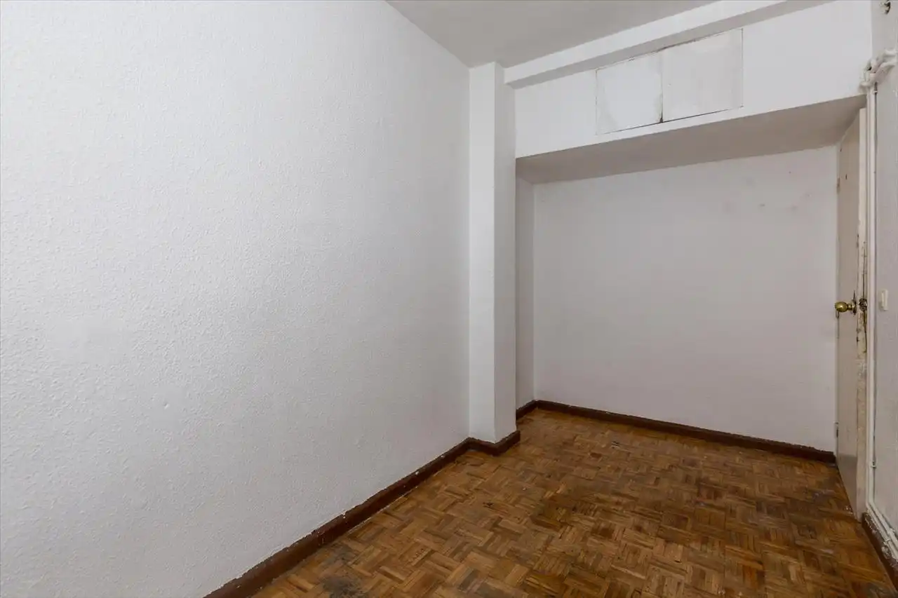 Flat for sale in Madrid  with Terrace