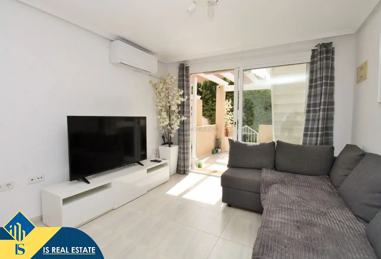 Bungalow for sale in Orihuela Costa, imagen 6