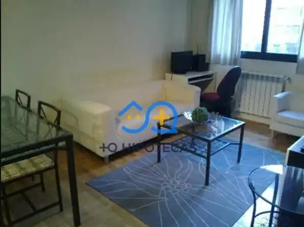 Living room of Flat for sale in Madrid  with Air Conditioner, Heating and Storage room