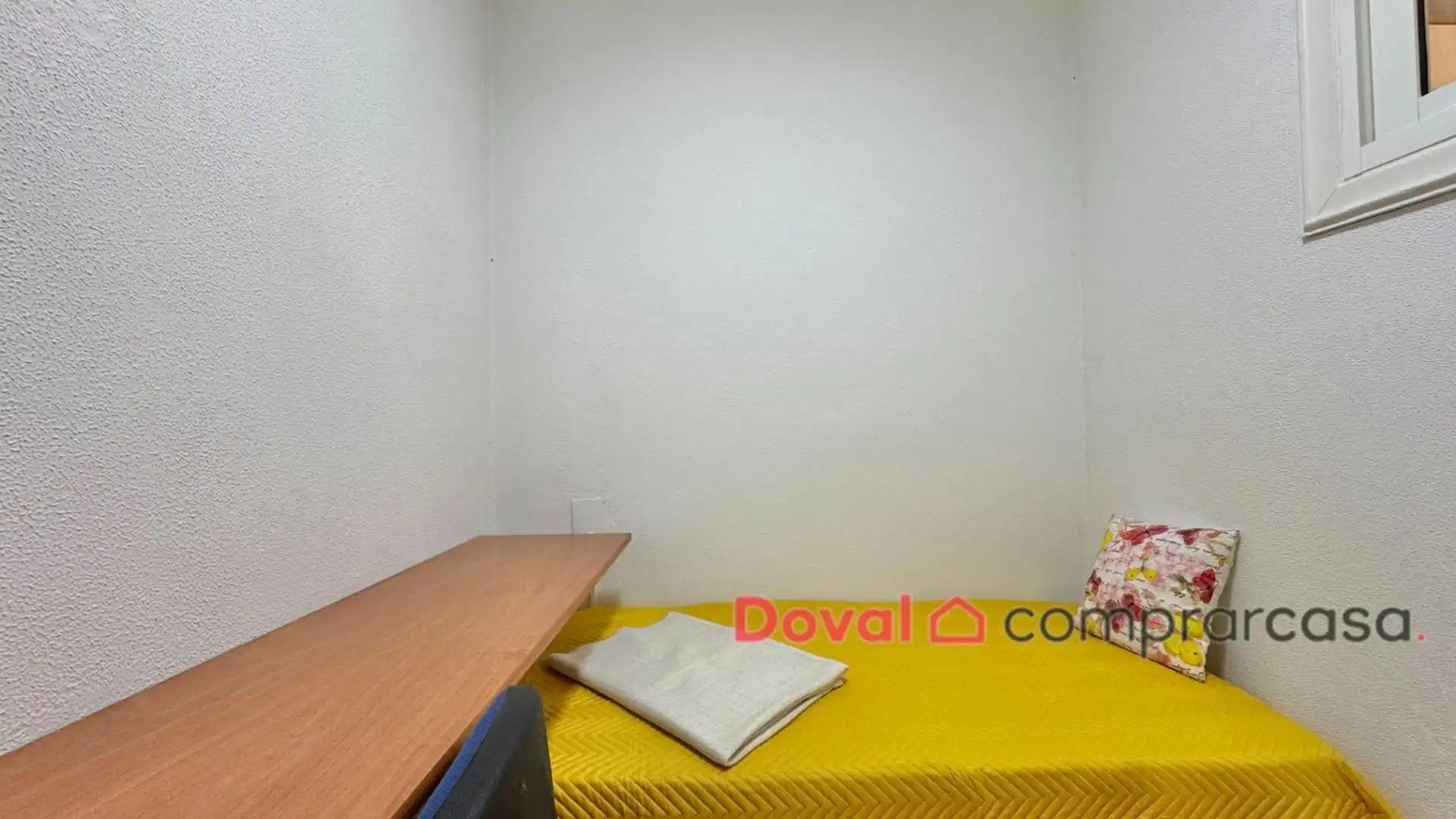 Habitación de Piso en venta en Vigo  con Calefacción