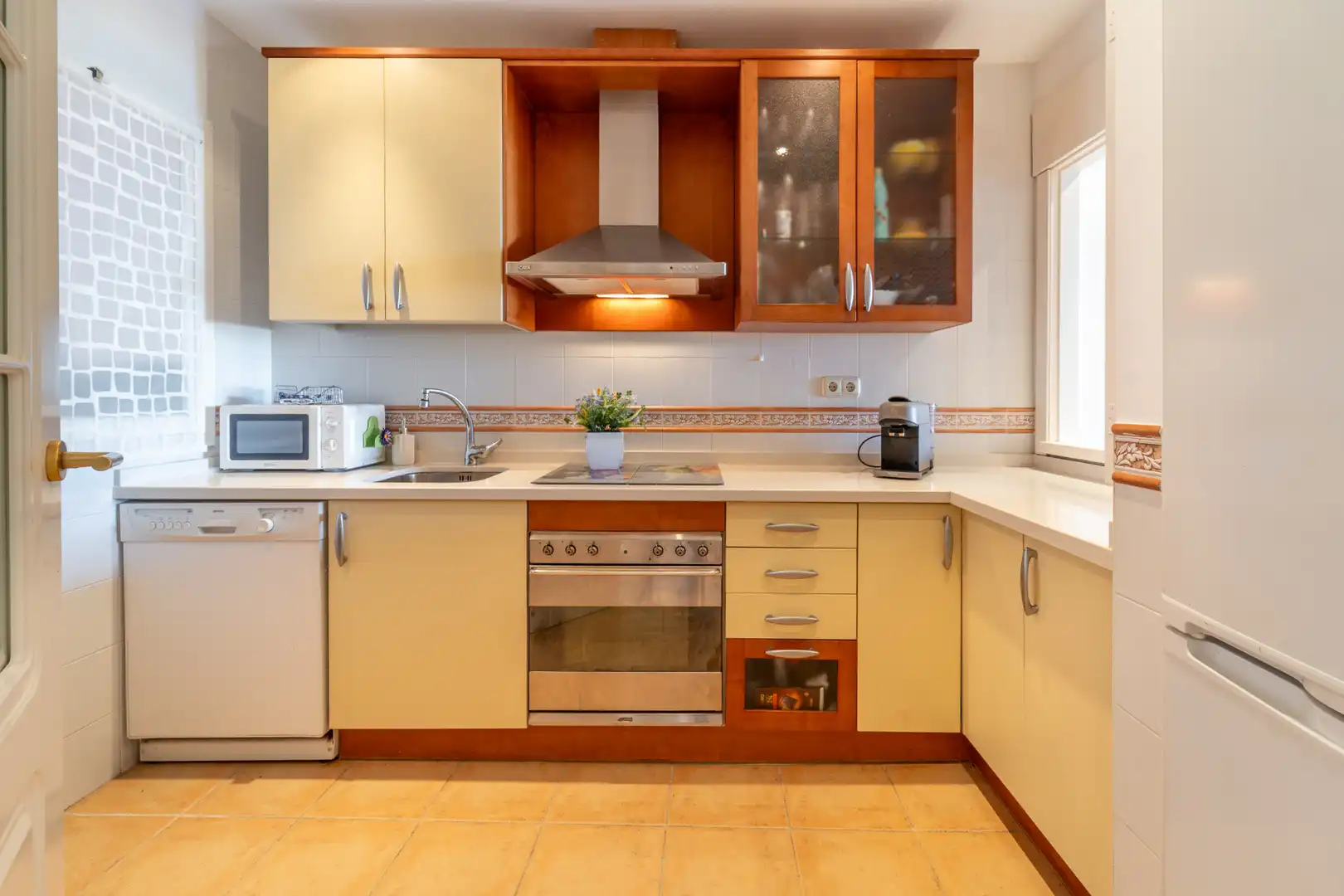 Cocina de Apartamento en venta en Milla de Oro