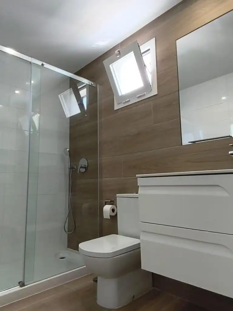 Baño de Ático en venta en Chipiona
