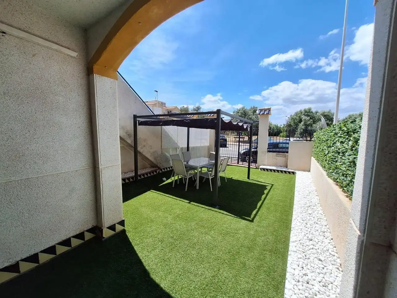 Terrassa de Planta baixa en venda en Torrevieja amb Terrassa, Moblat i Piscina comunitària