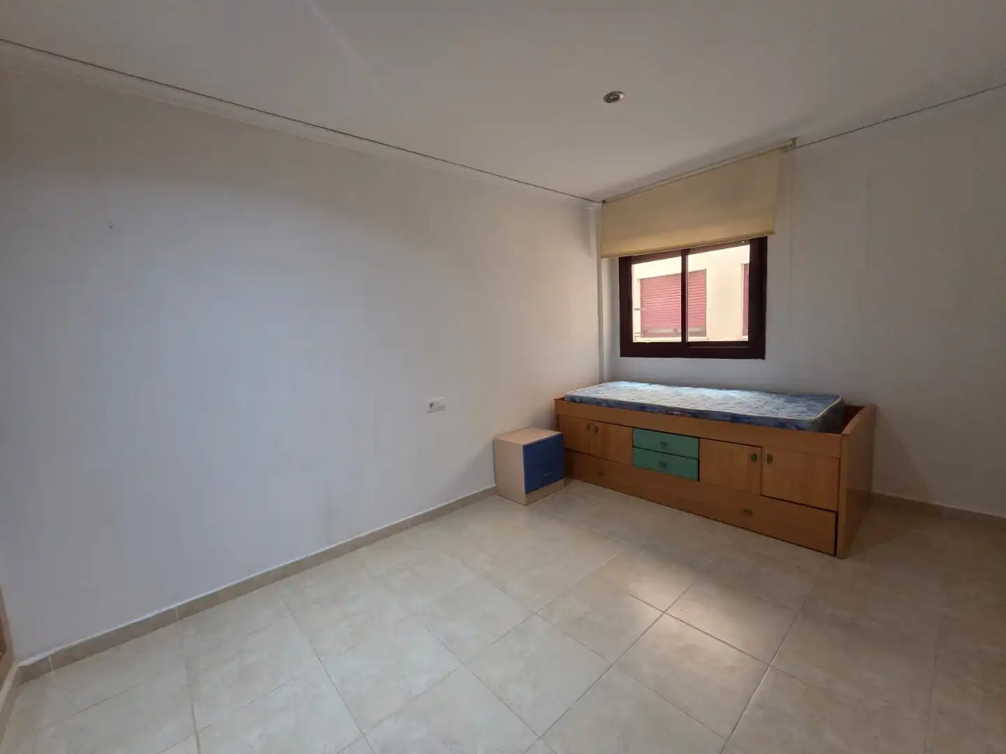 Habitación de Piso en venta en Vila-real con Trastero, Amueblado y Horno
