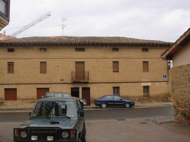 Casa-chalet en Venta en Calle Real en Tirgo