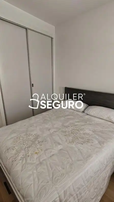 Bedroom of Flat for rent in Sanlúcar la Mayor  with Air Conditioner and Furnished
