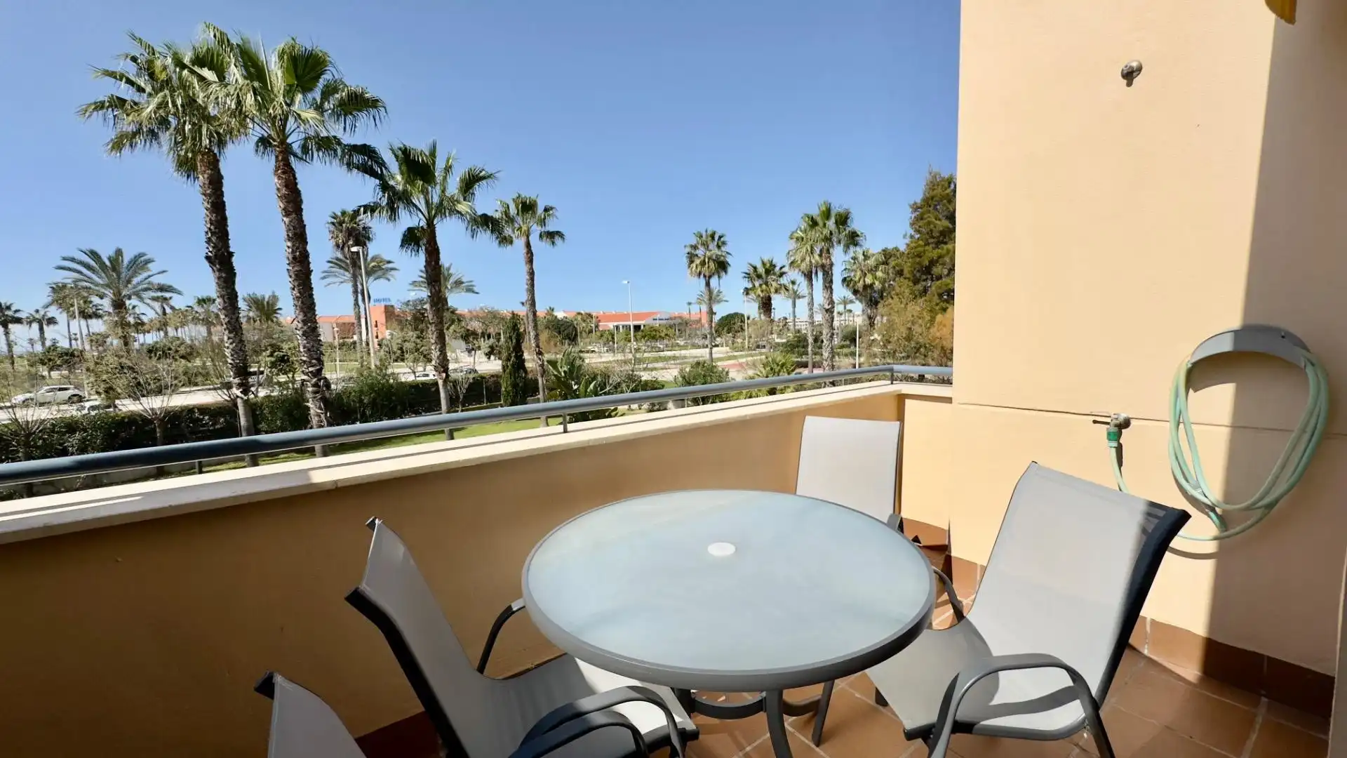 Flat for sale in Plaza Plaza de Europa, Las Tres Piedras - Costa Ballena