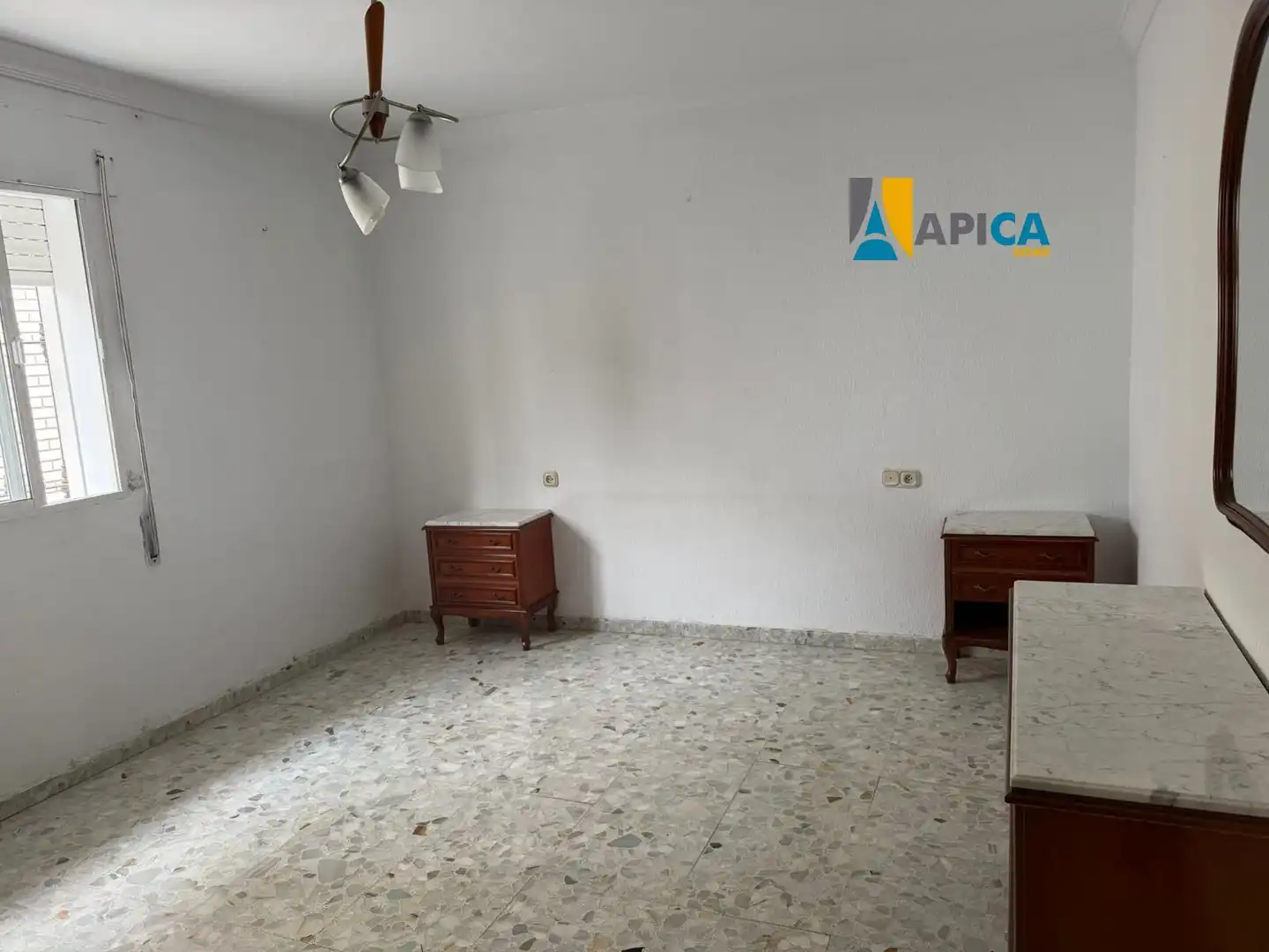 Detached homes for sale in Chiclana de la Frontera  with Storage room