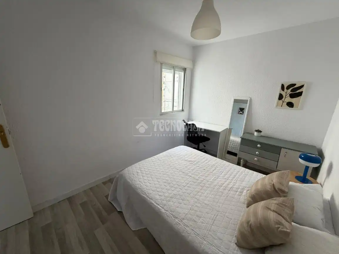 Dormitori de Pis en venda en Getafe amb Calefacció i Terrassa