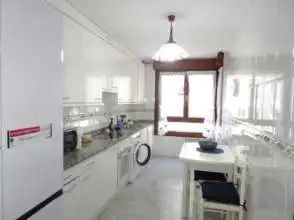 Flat with lift to rent in Centro