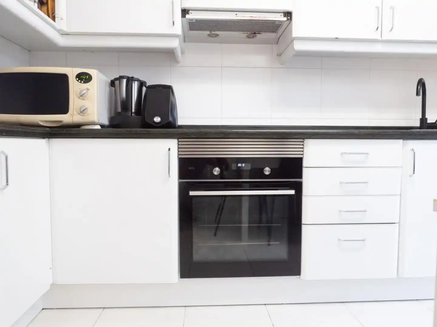 Cocina de Piso en venta en Culleredo con Piscina