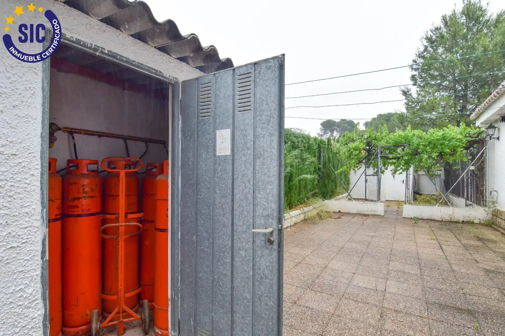 Vista exterior de Casa o chalet en venta en Torrent con Aire acondicionado, Jardín privado y Terraza