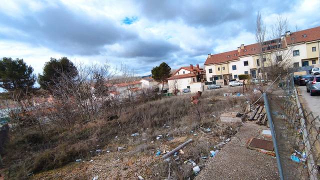 Terreno residencial en Venta en Calle Jota en Chillarón de Cuenca