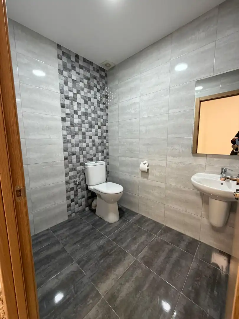 Baño de Local de alquiler en Catarroja